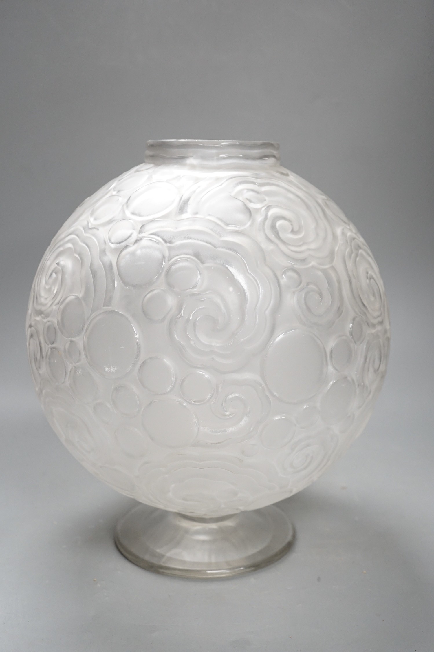 A Sabino etched glass globular vase / table lamp, signed Sabino, France, Height 31cm